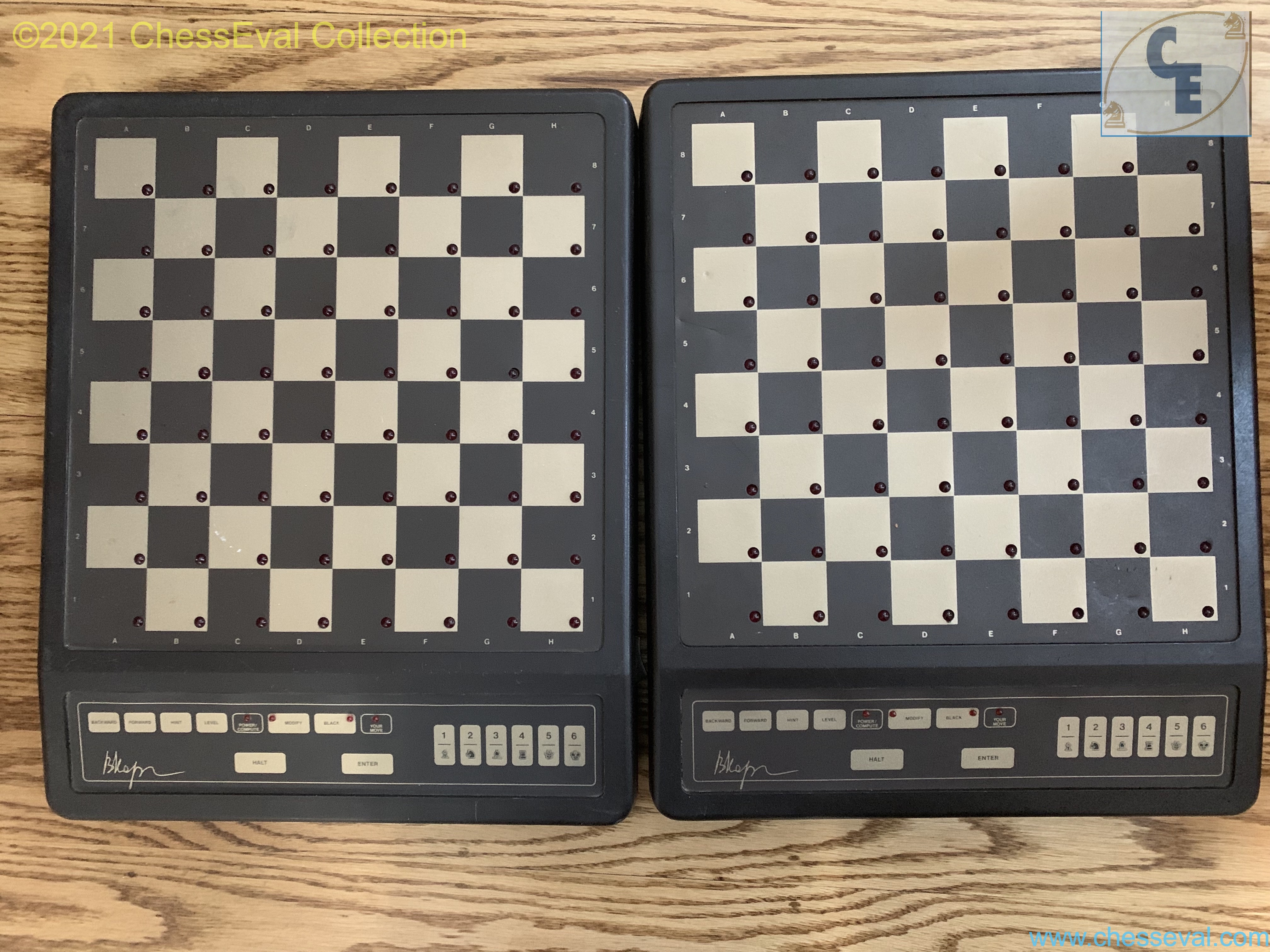 Conic Computer Chess Korchnoi 7013 (1982) RARE — Conic7013-0000.jpg