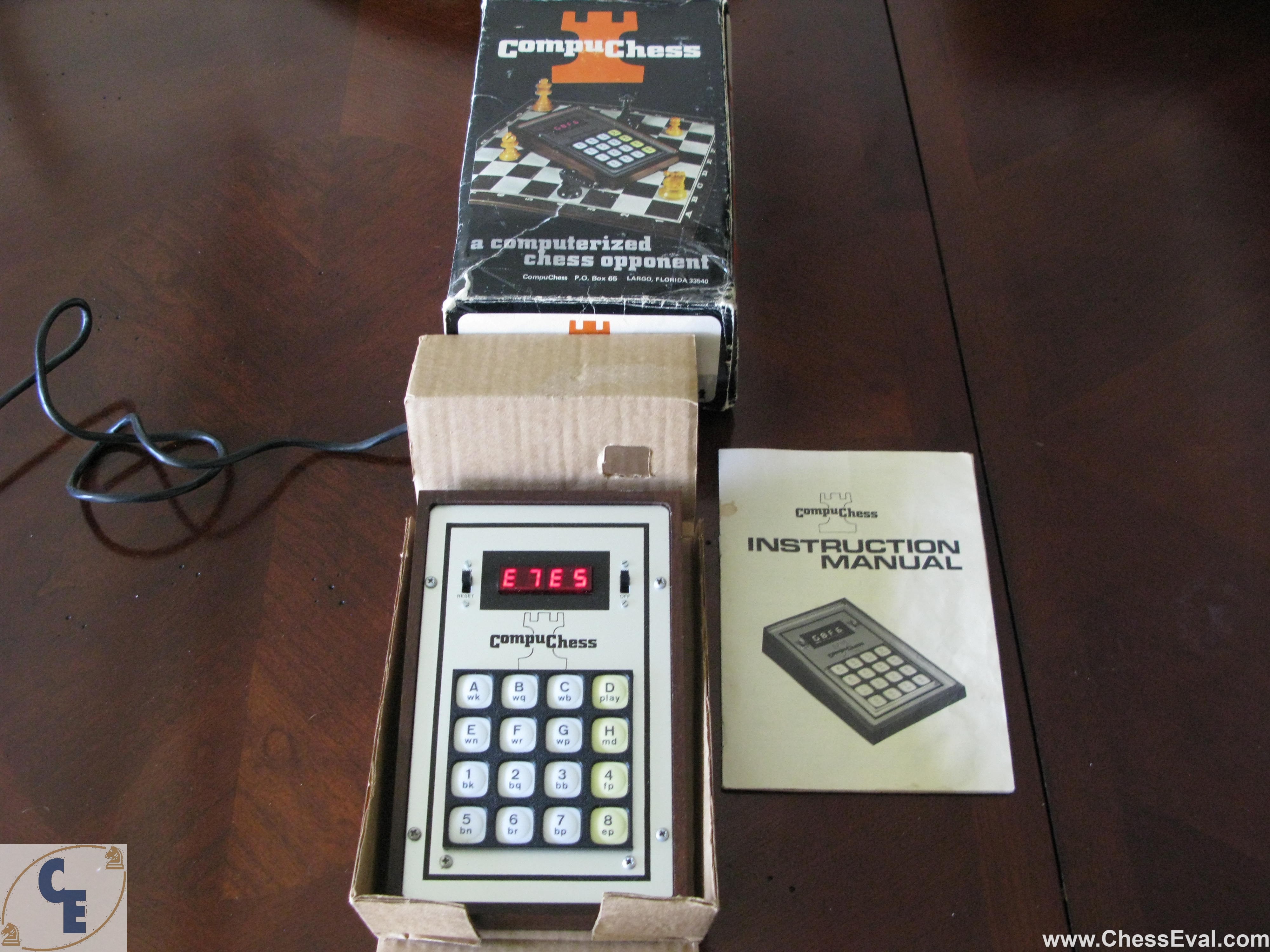 Data Cash First Edition (1977) — IMG_8451.jpeg