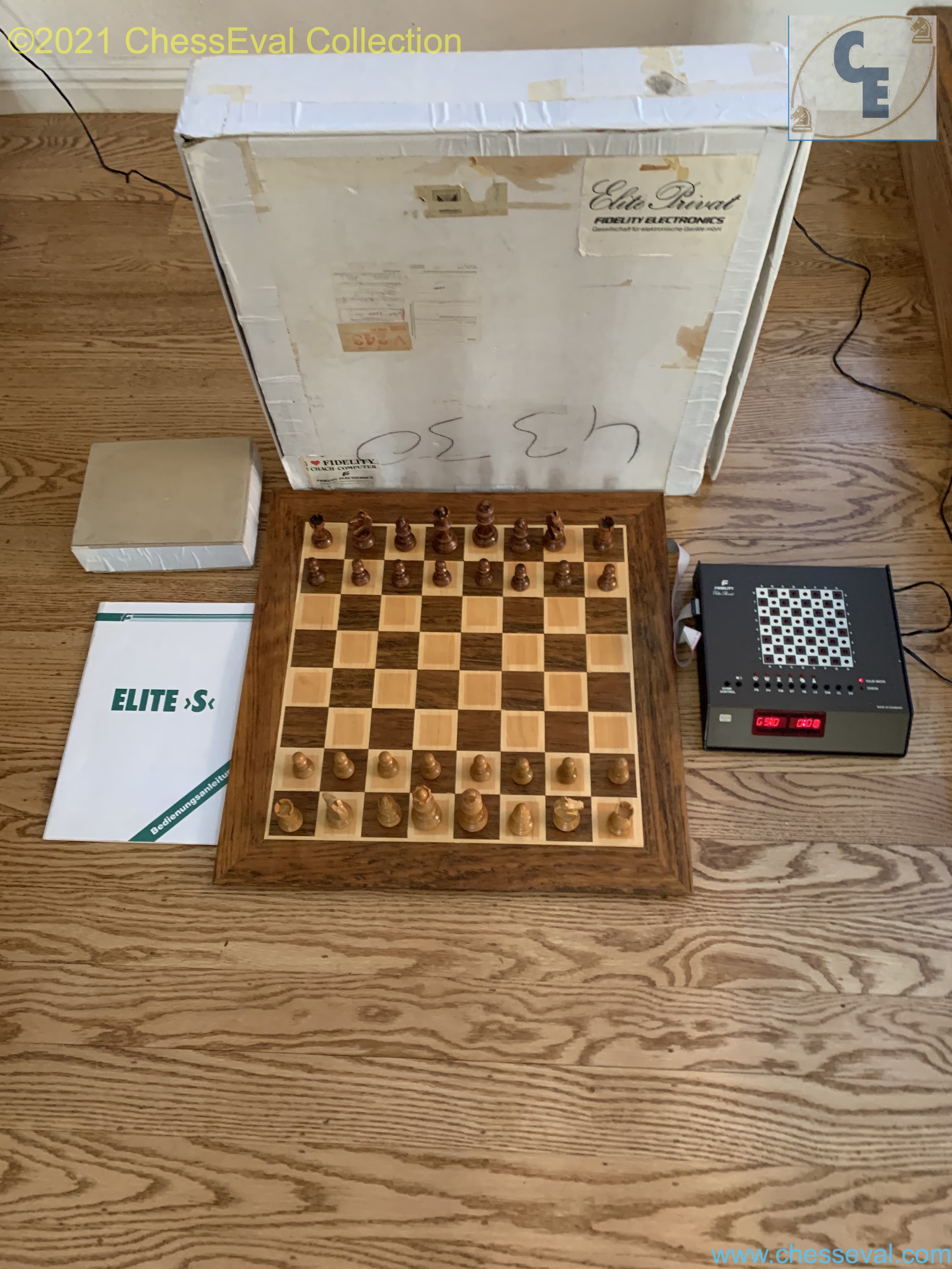 Fidelity Elite Privat Dual Display (1984) X-RARE — ElitePrivat-0005.jpg